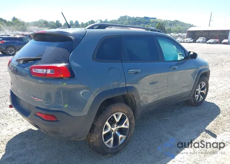 2015 Jeep Cherokee Trailhawk from USA, damaged, VIN 1C4PJMBS2FW717586